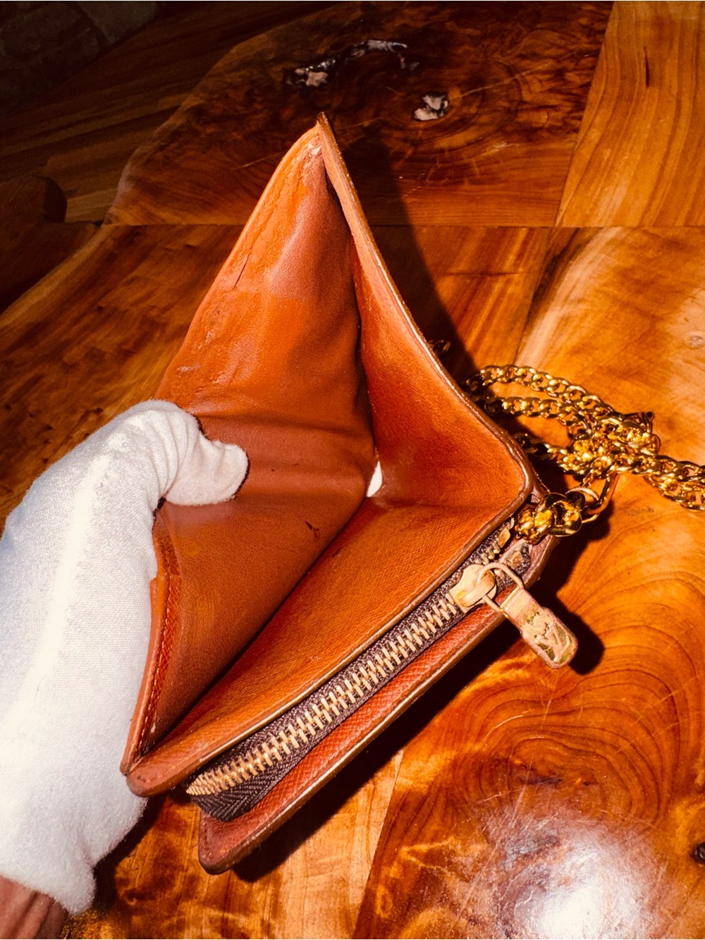 Louis Vuitton vintage compact, wallet, monogram brown, 2002 with unbranded chain - Picture 9 of 17